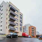 Blueground Chodov New Build Free Parking Prg-41