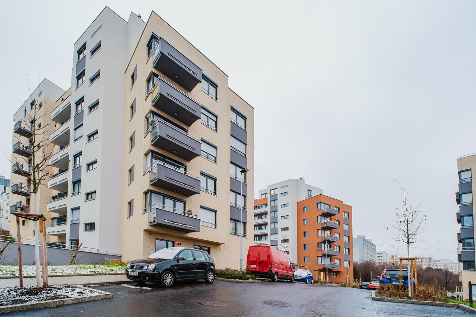 Blueground Chodov New Build Free Parking Prg-41 *